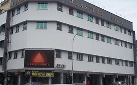 D Eastern Hotel